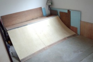 how to build a mini ramp (4)